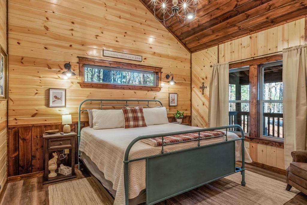 Large Luxury 2Br Cabin W Hot Tub Double Trouble Was Designed For Fun Comfort And Memories Minutes From Buzzling Hochatown And Beautiful Beaver Bend State Park Broken Bow Esterno foto