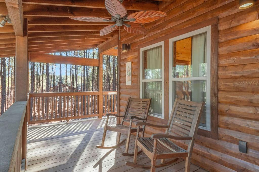 Large Luxury 2Br Cabin W Hot Tub Double Trouble Was Designed For Fun Comfort And Memories Minutes From Buzzling Hochatown And Beautiful Beaver Bend State Park Broken Bow Esterno foto