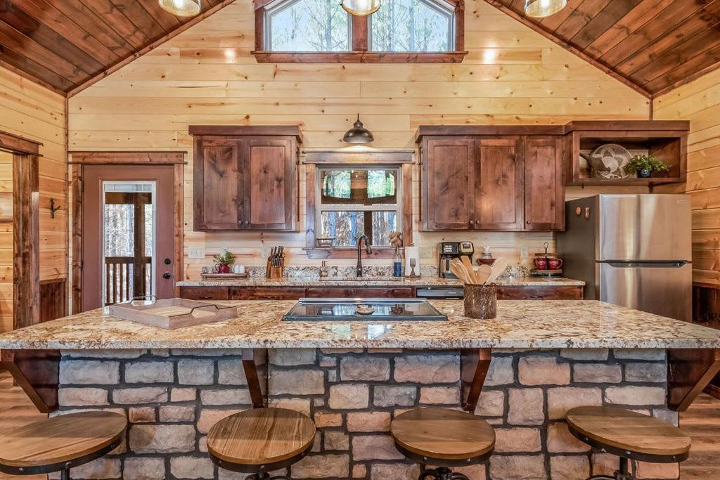 Large Luxury 2Br Cabin W Hot Tub Double Trouble Was Designed For Fun Comfort And Memories Minutes From Buzzling Hochatown And Beautiful Beaver Bend State Park Broken Bow Esterno foto