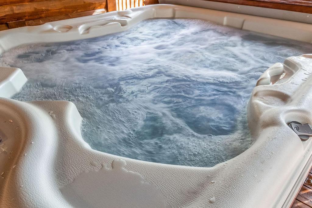 Large Luxury 2Br Cabin W Hot Tub Double Trouble Was Designed For Fun Comfort And Memories Minutes From Buzzling Hochatown And Beautiful Beaver Bend State Park Broken Bow Esterno foto