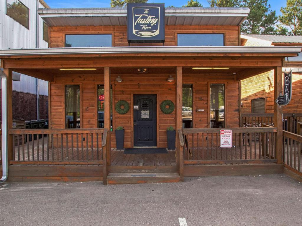 Large Luxury 2Br Cabin W Hot Tub Double Trouble Was Designed For Fun Comfort And Memories Minutes From Buzzling Hochatown And Beautiful Beaver Bend State Park Broken Bow Esterno foto